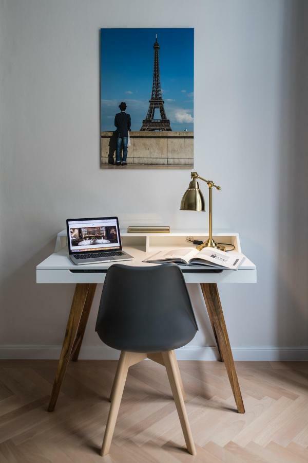 Sophie's Art Broadway Apartment Budapest